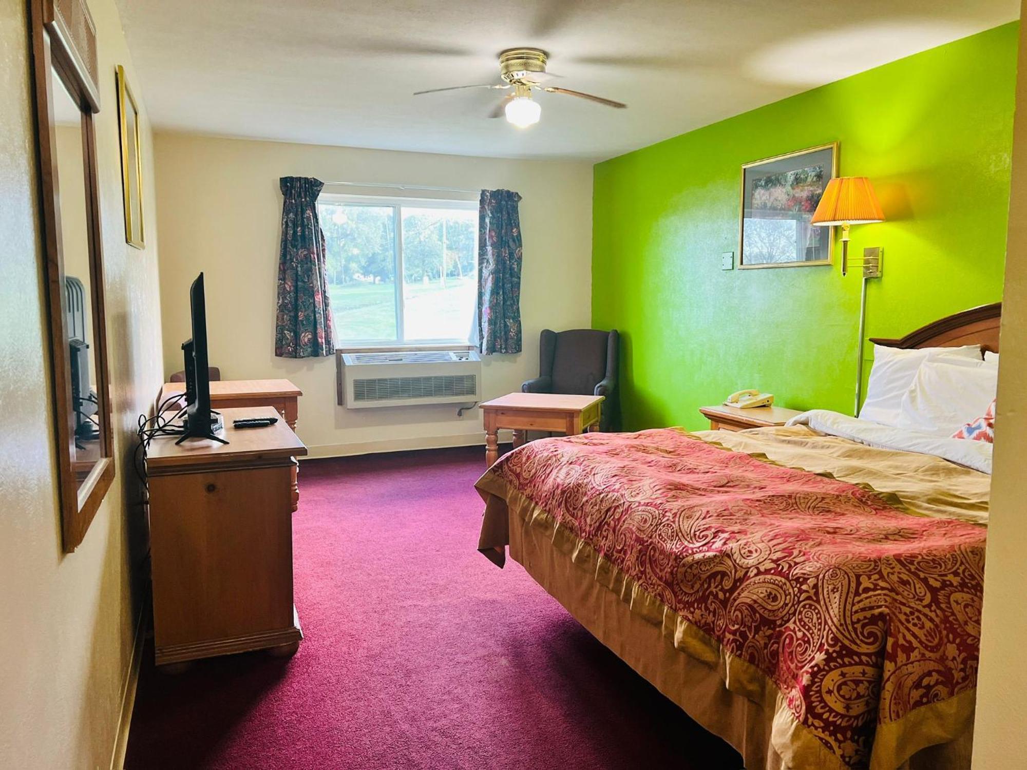Villa Inn Motel Near Hwy 12 Wi Capital O Fort Atkinson Kültér fotó